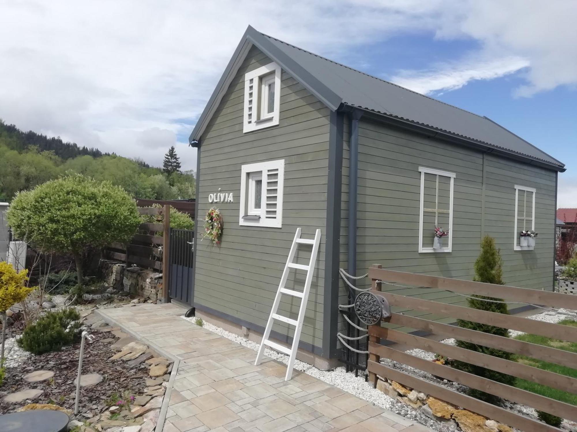 Tiny House Olivia Apartment Liptovsky Hradok Ngoại thất bức ảnh
